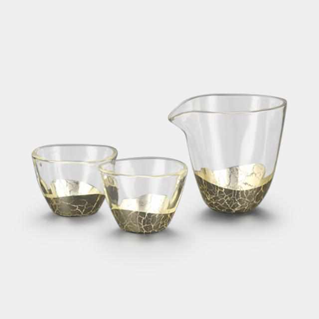 金沢箔 冷酒グラス、内金（金箔）内銀（アルミ箔）２個セット 金沢箔 冷酒グラス、内金（金箔）内銀（アルミ箔）2個セット 工芸品