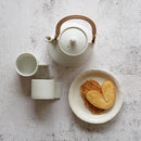VOYAGE BLANC NEIGE TEA POT & TEACUPS 3-PIECE SET, Japanese Tea Set, Mino Ware