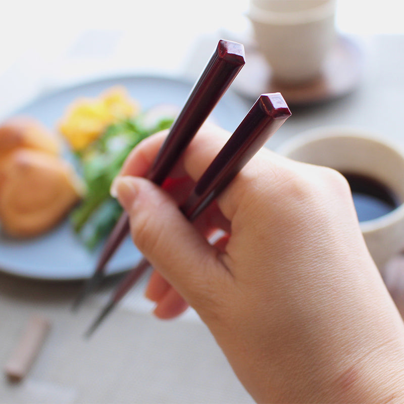 [Chopsticks and Chopstick Rests]a Pair of Ebony SQUARE with Chopstick Rest (8.46inch ＆ 9inch) | MATSUKAN | Wakasa Lacquerware