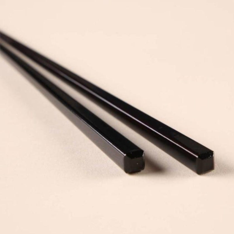 [Chopsticks and Chopstick Rests]a Pair of Ebony SQUARE with Chopstick Rest (8.46inch ＆ 9inch) | MATSUKAN | Wakasa Lacquerware