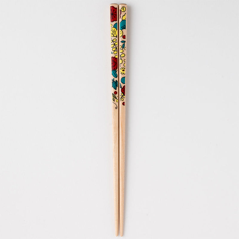 [Chopsticks and Chopstick Rest]  KUTANI SEAL GOSHU(Five Flowers)  (8.85inch) with Chopstick rest set In a Box | MATSUKAN | Wakasa Lacquerware