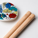 [Chopsticks and Chopstick Rest] KUTANI SEAL GOSHU(Five Flowers) (8.85inch) with Chopstick rest set In a Box | MATSUKAN | Wakasa Lacquered Chopsticks