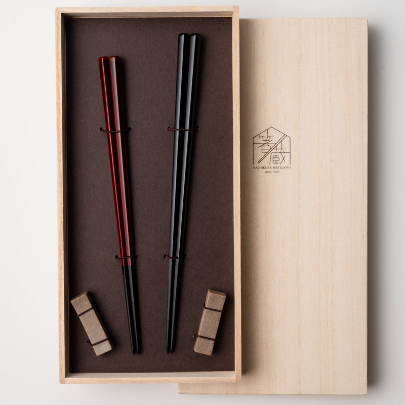 [Chopsticks and Chopstick Rest]  a Pair of Enboy Pentagon with Chopstick rest (8.46inch & 9inch) | Wakasa Lacquerware