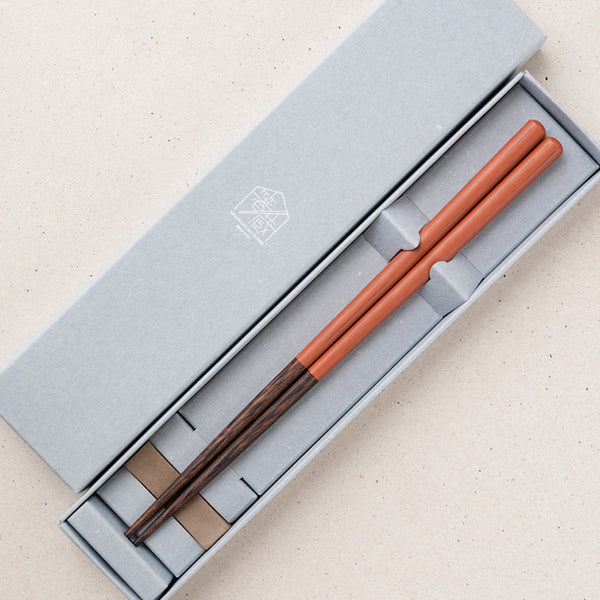 [Chopsticks and Chopstick Rest]  HASHIKURA SEASON01 Octagonal Wenge Orange (8.85inch) with Ceramic chopstick rest | MATSUKAN | Wakasa Lacquerware