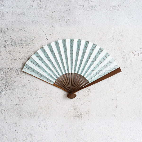 [Hand Fan] KARAKUSA Blue SHIRATAKE (White Bamboo) For Ladies | Unkindo Fukstsu | Edo Folding Fans