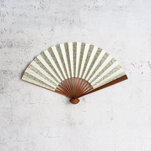 [Hand Fan] KARAKUSA Green SHIRATAKE (White Bamboo) A For Ladies | Unkindo Fukstsu | Edo Folding Fans
