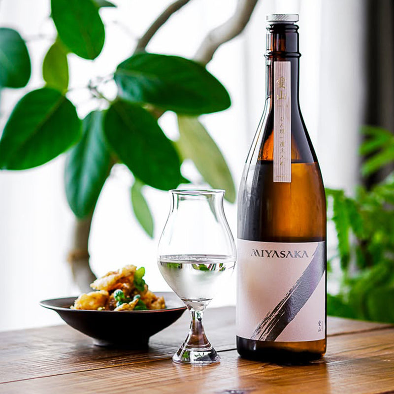 ES STEM 02, Edo Kiriko Glass