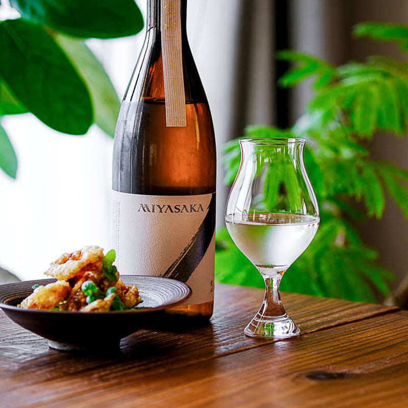 ES STEM 02, Edo Kiriko Glass