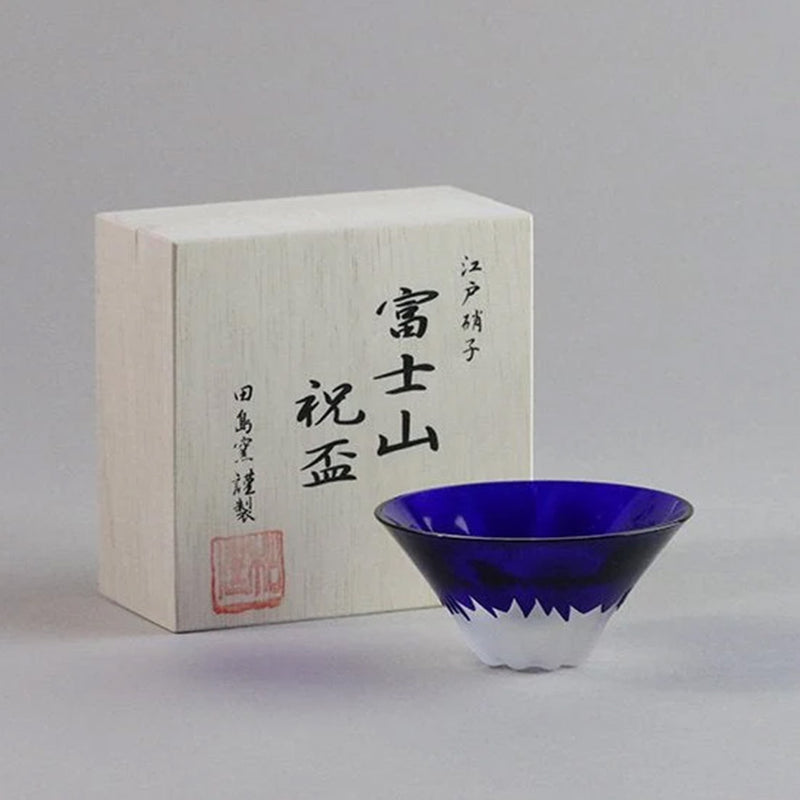 ENGRAVED GLASS AOFUJI CELEBRATION CUP IN A WOODEN BOX, Edo Glass