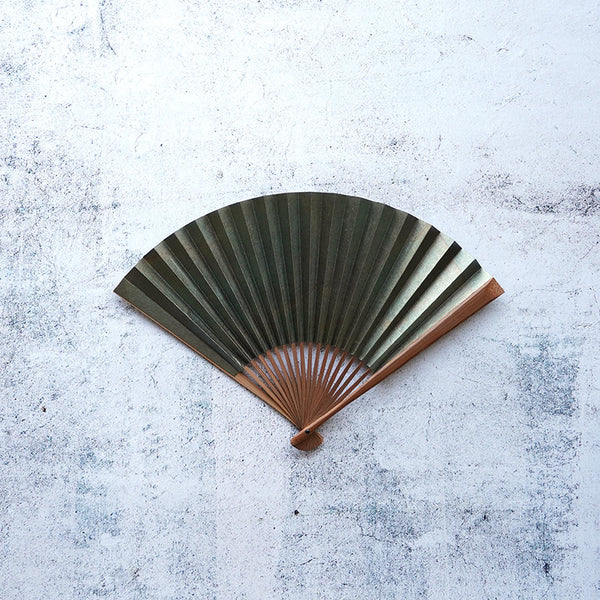 [Hand Fan] Smoked Silver #2 7.5SUN(9inch) | Kyoto Folding Fans | Yasuto Yonehara
