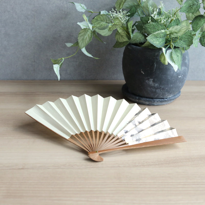 [Hand Fan] HAKUSAI Beige 6.5SUN(7.7inch) | Kyoto Folding Fans | Yasuto Yonehara