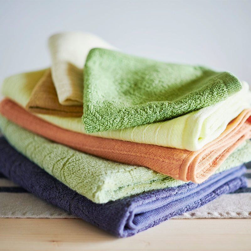 [Towels] "SHIZUKU" Botanical Dyed Gauze Handy Towel (13"x33") | Senshu Towel | FUKUROYA TOWEL