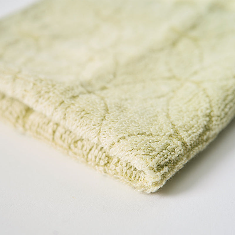 [Towels] "SHIZUKU" Botanical Dyed Towel Handkerchief | Senshu Towel | FUKUROYA TOWEL