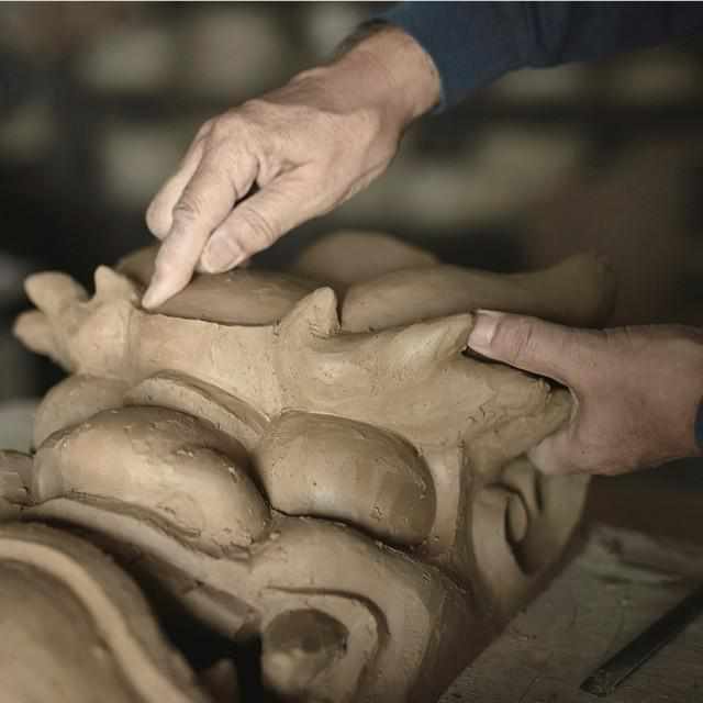ONIGAWARA TO DECORATE THE ROOM: KENJI KAJIKAWA, Gargoyle Statue, Sanshu Onigawara Crafts