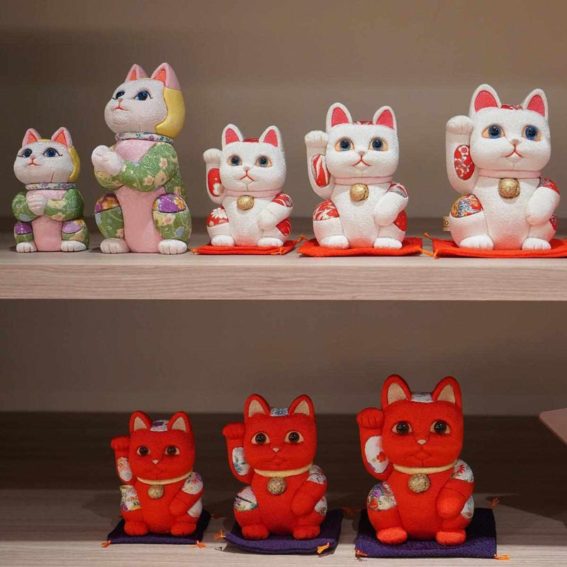 MANEKI NEKO, FENG SHUI (RED) LIFE FORCE NO ILLNESS, Beckoning Lucky Cat, Edo Art Dolls