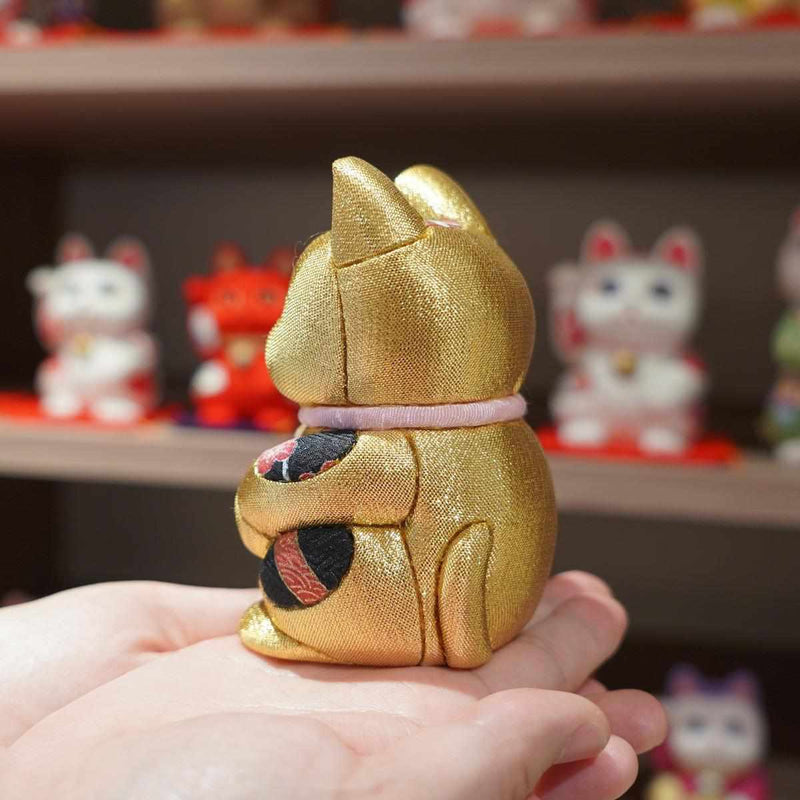 MANEKI NEKO, FENG SHUI (GOLD) FORTUNE, Beckoning Lucky Cat, Edo Art Dolls