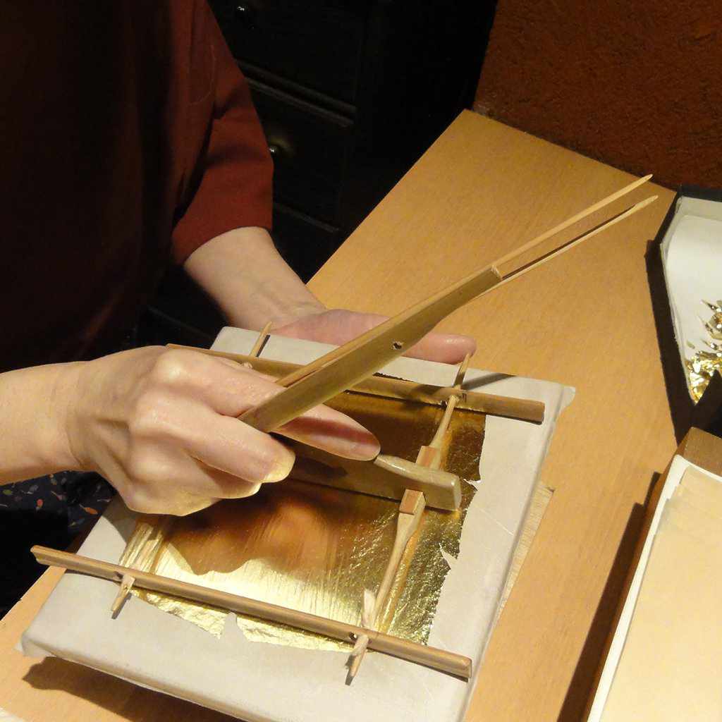 MAKIE BALLPOINT PEN SENBAZURU (GOLD), Kanazawa Gold Leaf ｜ARTISAN