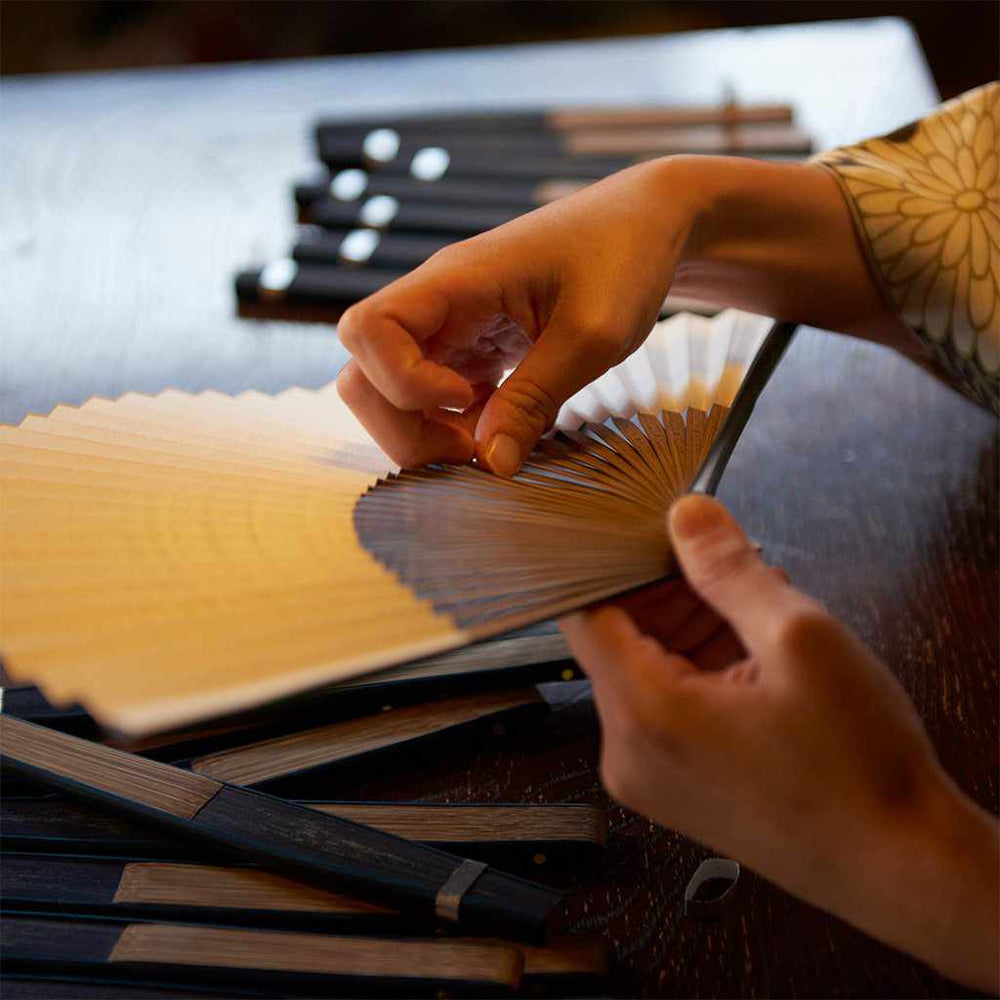 大西常商店 男物 紙扇 宵蛍【京扇子】 ｜ARTISAN