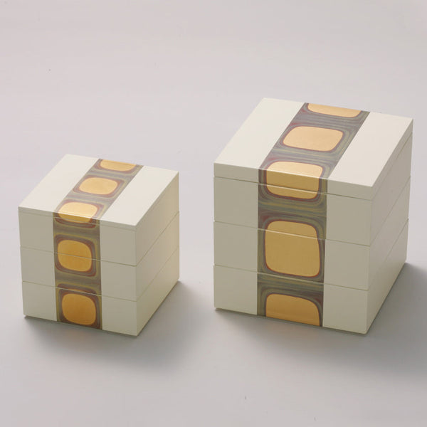 ANTIQUE FOIL Three Tiers (WHITE) JUBAKO BENTO BOX | Kanazawa Gold Leaf | HAKUICHI