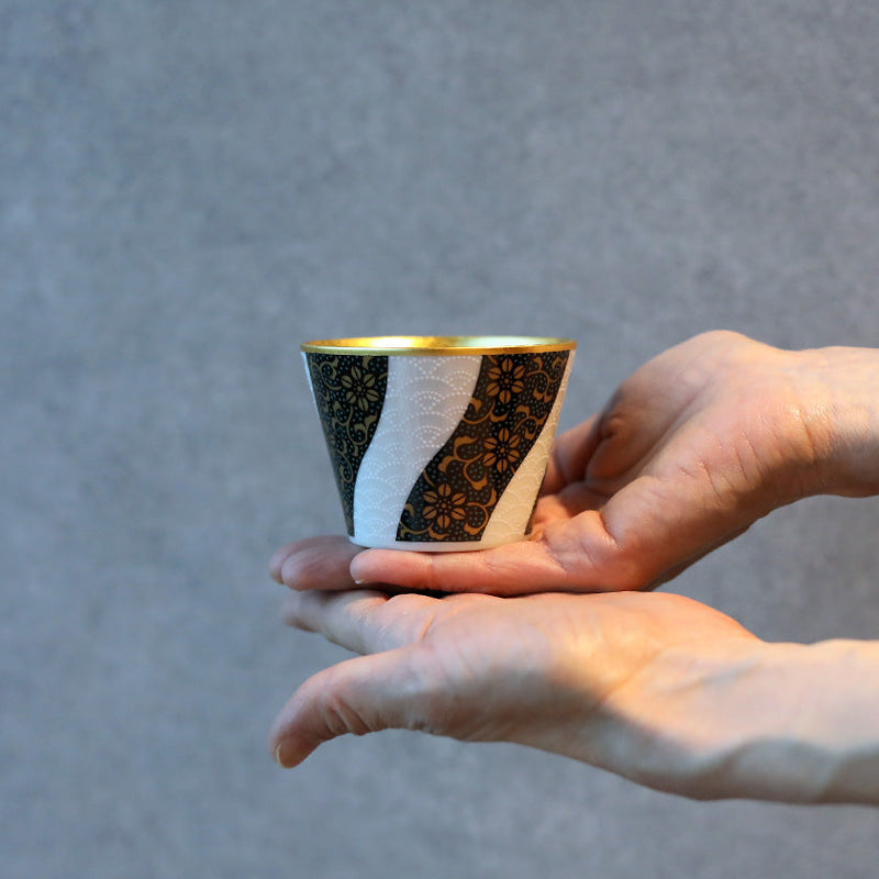 [Small Bowl] BLUE GRAIN Pattern 2.83inch Kutani Porcelain Bowl | Kanazawa Gold Leaf | HAKUICHI