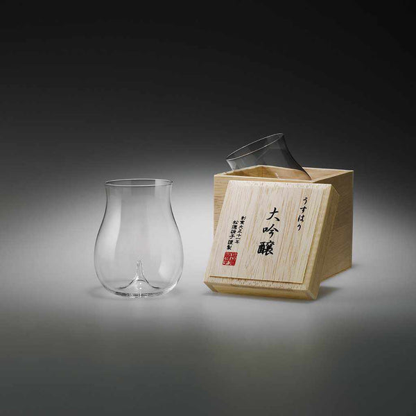 THIN DAIGINJO IN A WOODEN BOX, Edo Glass