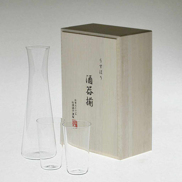 THIN SAKE SET 3-PIECE SET IN A WOODEN BOX, Edo Glass