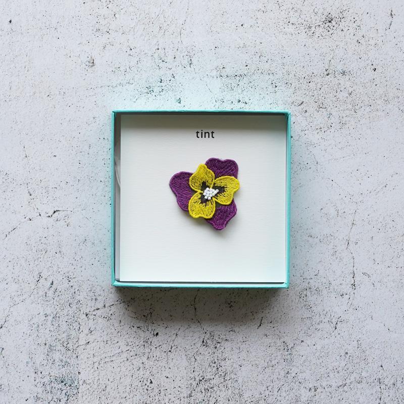 tint (PANSY) A, Brooch, Kyoto Yuzen Dyeing