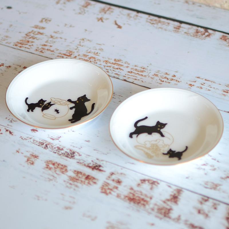 LUCKY BLACK CAT SMALL DISH PART-1, Small Plate, Porcelain